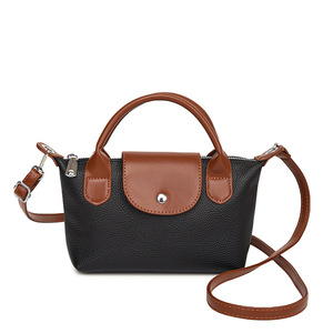 Bolso de mano mini de piel sintética para mujer con contraste de color, asa superior, bandolera y correa extraíble con solapa a presión - Product Image 6