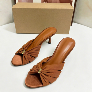 <span class=keywords><strong>Sandali</strong></span> da Donna <span class=keywords><strong>Arancioni</strong></span> con <span class=keywords><strong>Tacco</strong></span> a Rocchetto, Design Elegante con Nodo Intrecciato e Dettaglio Anello Dorato, Comode Ciabatte Estive Slip-on - Product Image 5