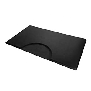 Tapete Antideslizante Semicircular Negro Impermeable para Peluquería, Tapete para Estilistas, Tapete para Salón de Belleza - Product Image 4