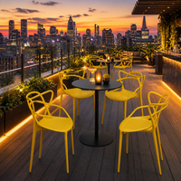 Fauteuil de café ergonomique en plastique minimaliste moderne, chaise empilable en PP multicolore et vibrante pour restaurant et bar en plein air