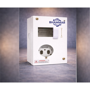 Caja de Distribución Industrial Metálica con 1 Enchufe + 1 DP MCB 20/2 Amperios, Modelo KK43, Proveedor Mayorista de la India - Product Image 3