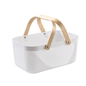 Cesta de Almacenamiento de Malla para Acampar al Aire Libre con Asa de Madera - Cesta de Plástico Ligera y Portátil para Picnic, Playa y Senderismo - Product Image 1