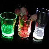 60mm LED Bouteille Lumière Autocollant Clignotant LED Pad et Dessous de Verre pour Tasses et Bar Pâques 1 pièce pour Diwali et Ramadan Occasions