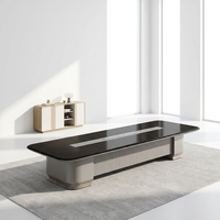 Table de réunion de luxe pour PDG, finition brillante, plateau en MDF E1, bureau de salle de réunion avec hub d'alimentation intégré, mobilier de bureau