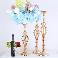 Support de composition florale en métal haut pour la décoration de table de réception de mariage, support élégant en métal pour centre de table floral de mariage
