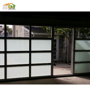 Puerta de garaje de vidrio seccional CHI con puerta de <span class=keywords><strong>hombre</strong></span> 8x8 marco de aluminio negro vidrio transparente para uso comercial abridor inteligente silencioso - Product Image 6