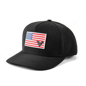 Gorra de béisbol con logotipo de goma de 5 paneles personalizada al por mayor de EE. UU. Gorra deportiva de rendimiento con perforación con orificio cortado con láser impermeable - Product Image 1