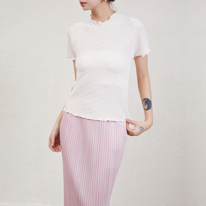 เสื้อพลีทแขนสั้นผู้หญิง, เสื้อยืดคอกลมมีหนามสไตล์ใหม่ฤดูร้อน - Product Image 4