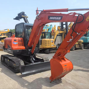 Mini pelle sur chenilles Doosan DX60 Prix abordable Excavatrice coréenne originale de 6 tonnes d'occasion Doosan DX60 - Product Image 1