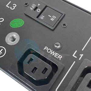 PDU inteligente trifásico 63A 125A medido con protección de disyuntor 18/24 Puerto Universal C19 Socket 240V distribución de energía - Product Image 4