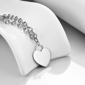 Collier en acier inoxydable en forme de cœur avec pendentif lettre A gravé au laser pour un usage quotidien, cadeau, chaîne de clavicule, fermeture OT - Product Image 3