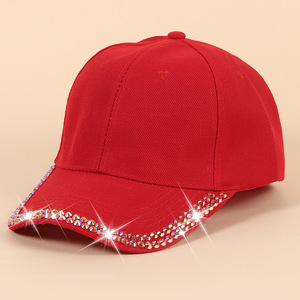 Cappellini da Baseball di Alta Qualità con Cristalli Brillanti, Berretto Sportivo Personalizzabile con Logo, Stampa su Tessuto Morbido, Struttura Robusta, Produzione in Fabbrica - Product Image 4