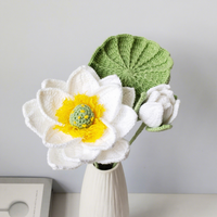 Nouveauté en stock : Lotus fait main au crochet avec feuilles et bourgeons pour la décoration intérieure, bouquet floral fini fait main, ornements de qualité supérieure