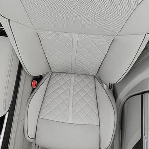 High-End kustom <span class=keywords><strong>PU</strong></span> <span class=keywords><strong>PVC</strong></span> sintetis kulit timbul spons bernapas lubang rajutan ramah kulit kursi mobil tahan lama penutup - Product Image 5