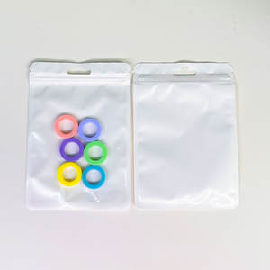 Bolsas con cremallera de bolsita plana de impresión personalizada con ventana 3C Grado de producto digital Zip Lock Bolsa de embalaje transparente sellada en tres lados - Product Image 4