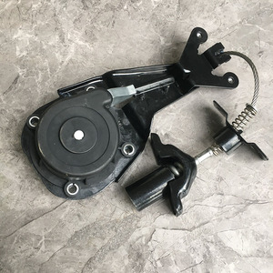 PERFECTRAIL LR112401 Treuil de roue de secours avec fonctions antivol pour <span class=keywords><strong>Land</strong></span> <span class=keywords><strong>Rover</strong></span> <span class=keywords><strong>Discovery</strong></span> <span class=keywords><strong>5</strong></span> 2016- - Product Image 2