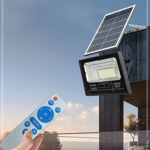 Reflector LED Solar 5000K Luz Diurna IP65 con Control Remoto, Alta Luminosidad, Ángulo de Haz de 120°, Montaje en Pared, Iluminación de Jardín, CRI85, CE - Product Image 1