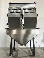 Machine d'emballage alimentaire robuste, peseuse linéaire à 2 têtes, trémie de 5 L, ensachage automatique, scellage vertical, collage, étiquetage pour sacs de 1 kg à 5 kg