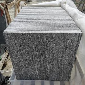 Paneles de revestimiento de paredes exteriores de piedra granito gris Santiago exterior - Product Image 4