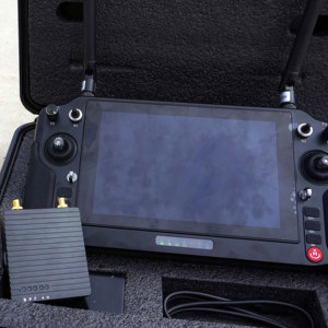 Estación de Control Terrestre para Drones Todo en Uno: Integración de Video/Datos/Control Remoto/Dispositivo Portátil en Tiempo Real - Product Image 4