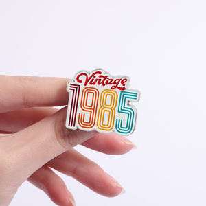 Pin de Esmalte Vintage Edición Limitada <span class=keywords><strong>1985</strong></span>, Broche Retro de Aleación, Insignia para Solapa o Mochila, Accesorio de Moda, Regalo para Amigos - Product Image 4