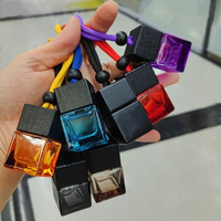 Bouteilles diffuseurs de parfum en verre vides de 8 ml pour voiture, à suspendre, avec bouchon à vis en bois