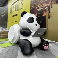 Figurine de dessin animé personnalisée grandeur nature décoration intérieure Statues de panda OEM sculpture en résine art