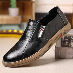 รองเท้าโลฟเฟอร์แบบสวมสำหรับผู้ชาย ระบายอากาศได้ดี หน้าผ้า PU พื้นรองเท้าด้านในยาง พื้นรองเท้าด้านนอกยาง ลายเรียบ รองเท้าลำลองสำหรับฤดูร้อน - Product Image 1