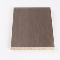 Panneau mélaminé à grain de bois, panneau sans peinture avec âme en bois, panneau stratifié de qualité E0 pour armoires de cuisine, aspect bois naturel