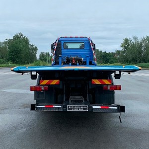 HOWO NX Camion de remorquage à plateau coulissant 4x2 de 8 à 10 tonnes pour le dépannage et le sauvetage - Product Image 6