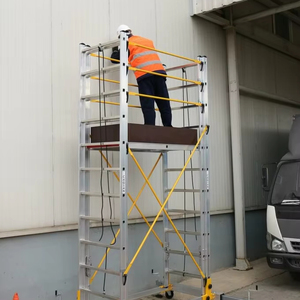 Torre de Andamios Telescópica de Aluminio de Alta Resistencia, Altura Ajustable para Construcción y Reparación - Product Image 3