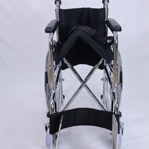 Fauteuil roulant pliant léger avec frein arrière pour personnes âgées et handicapées, aide à la mobilité manuelle à quatre roues - Product Image 3