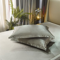 Production et vente en usine de taies d'oreiller en satin doux et confortable, taies d'oreiller en tissu satiné lisse