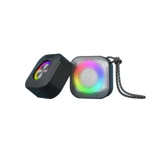 Taşınabilir Mini renkli LED işıklı hoparlör CE rohs toptan kablosuz Stereo açık özel Bluetooth hoparlör