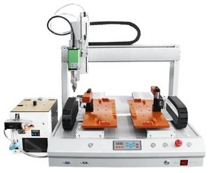 Machine de vissage horizontale automatique à tête unique et double station, type soufflant, pour système de fixation par vis - Product Image 1