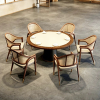 Ensemble table et chaises de restaurant commercial en bois massif et plateau en marbre, style minimaliste moderne, tailles personnalisables pour café-bar