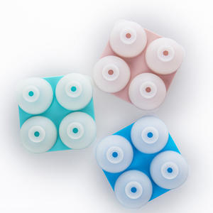 Grand moule à glaçons en silicone souple personnalisé à boule à 4 cavités pour <span class=keywords><strong>whisky</strong></span> échantillon gratuit lot <span class=keywords><strong>de</strong></span> 2 plateaux - Product Image 2