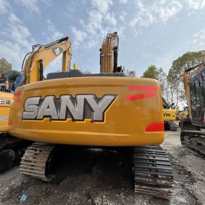 รถขุดไฮดรอลิกแบบตีนตะขาบมือสอง ยี่ห้อซันนี่ รุ่น Sy215c น้ำหนัก 21.5 ตัน สภาพดี รถแทรกเตอร์รุ่น Sy235c Sy245h SY60C SY75C - Product Image 5