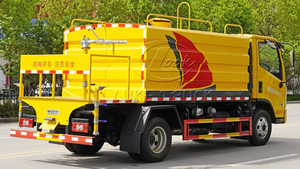 รถบรรทุกน้ำ FOTON 6M3 4X2 เกียร์ธรรมดา รถบรรทุกถังน้ำราคาประหยัดสำหรับใช้งานในเขตเทศบาล - Product Image 2