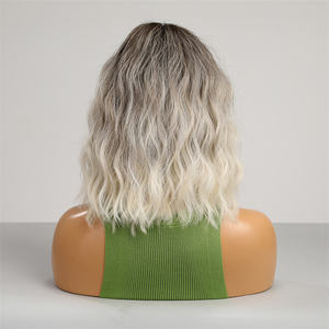 Noir blanc couches perruque <span class=keywords><strong>mi</strong></span>-longueur <span class=keywords><strong>cheveux</strong></span> vague <span class=keywords><strong>frange</strong></span> perruque africaine femmes résistant à la chaleur fibre mat Durable scène Photo - Product Image 4