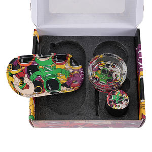 Nuevo Kit para Fumar Rukioo TZN0049 5 en 1 Personalizado con Molinillo de Hierbas, Cenicero de Vidrio, Bandeja para Liar y Tarro de Metal - Product Image 5