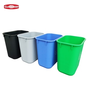 Poubelle rectangulaire en plastique noir de 7 gallons - Product Image 2