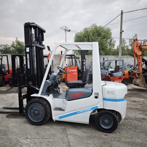 Chariots élévateurs d'occasion en gros TCM Diesel 3 tonnes Livraison rapide Matériel de terrassement Engins de construction d'occasion - Product Image 1