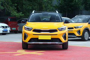 2024 2025 Yipao KX1 pour Kia petit SUV 1.4L 73Kw 170kmh CVT voiture à essence avec manuel 6 vitesses <span class=keywords><strong>Auto</strong></span> - Product Image 2