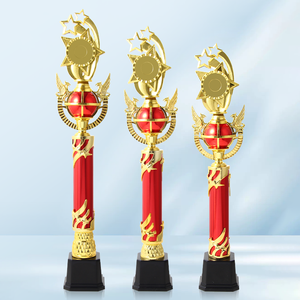 Trophée de la 1ère place en or 2025 – <span class=keywords><strong>Coupe</strong></span> en plastique pour récompenses, prix gagnants pour les tournois sportifs, fêtes d'anniversaire et compétitions - Product Image 1