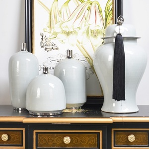 आधुनिक चीनी चीनी मिट्टी के बरतन सजावट सफेद और चांदी फूलदान फूल घर का बना घर के सामान सजावटी सिरेमिक गुलदस्ते - Product Image 6