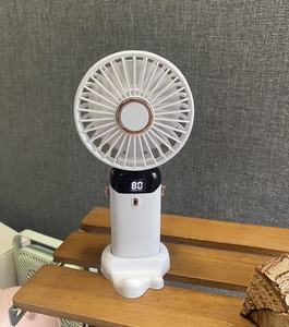 Mini Ventilador de Mano, Diseño Plegable, Carga USB, Flujo de Aire Turbo y Compresa de Hielo, Resistente para el Hogar y Exteriores - Product Image 3