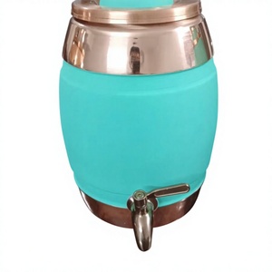Pichet à eau ayurvédique de 5 litres en cuivre pur Matka avec couvercle et paille pour la maison et l'hôtel directement de l'Inde - Product Image 1