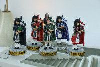 Figurines en résine personnalisées, écossaises, avec cornemuses des Highlands, souvenirs d'Édimbourg, figurine en résine, statue