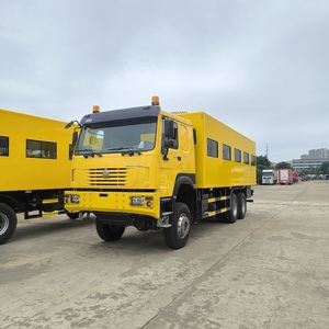 Camion <span class=keywords><strong>de</strong></span> transport <span class=keywords><strong>de</strong></span> personnel HOWO 6x4 pour mines, 30 places, véhicule <span class=keywords><strong>lourd</strong></span> tout-terrain pour le transport <span class=keywords><strong>de</strong></span> mineurs, à vendre - Product Image 2